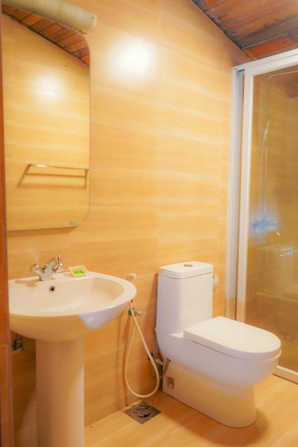 Hotel Blue Moon Residency Nuwara Eliya Exterior foto