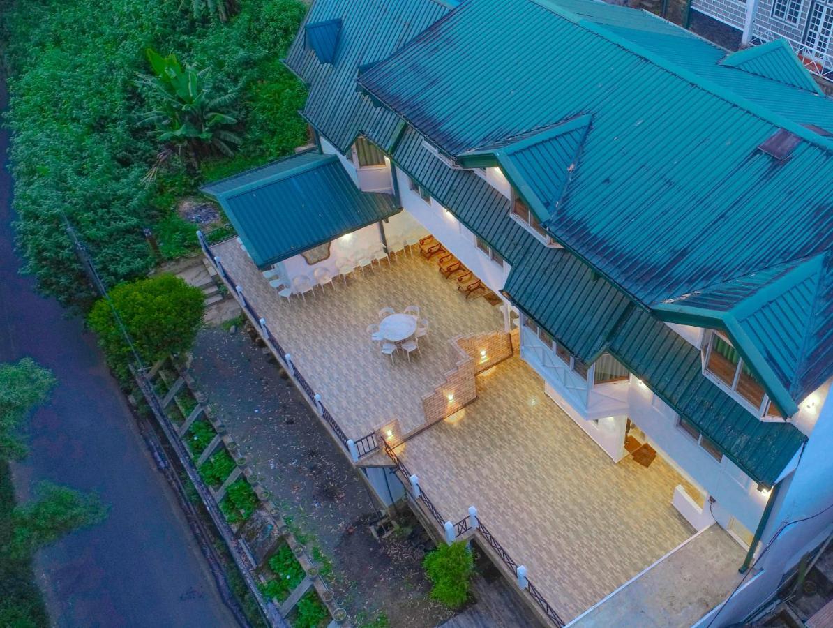 Hotel Blue Moon Residency Nuwara Eliya Exterior foto